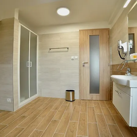 Pivovarsky Dvur Lipan Gasthof 3*