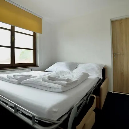 Guest house Pivovarsky Dvur Lipan 3*