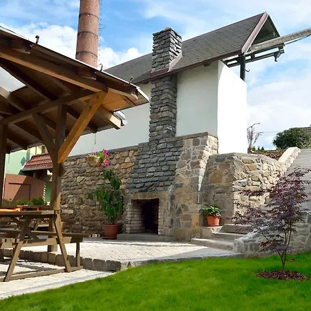 Guest house Pivovarsky Dvur Lipan 3*